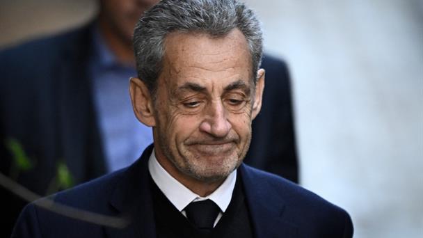 El expresidente francés Sarkozy entra en prisión por asociación ilícita
