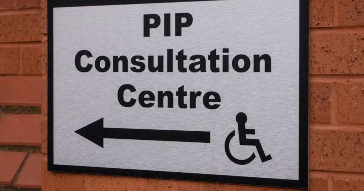DWP told to 'tighten' PIP benefit eligibility in fresh warning