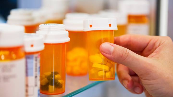 Over 140,000 bottles of popular cholesterol medication recalled. See the affected products