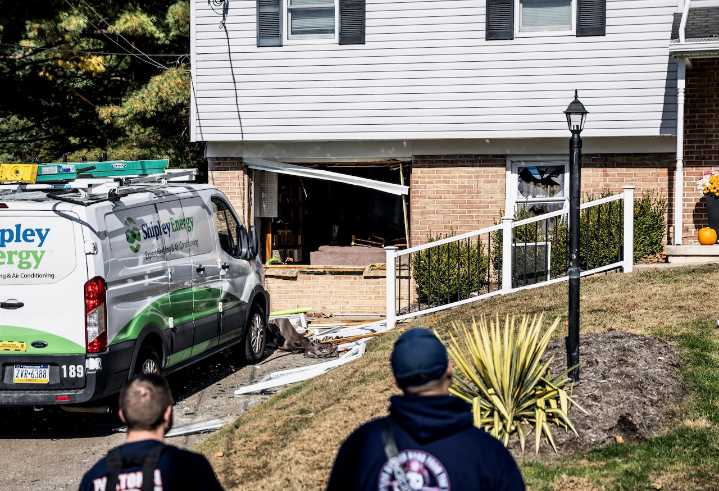 Furnace explosion blows out windows of Dauphin County home