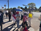 Comunidad de El Paso expresa su indignación por políticas migratorias de Trump durante el “Desfile de la Liberación”