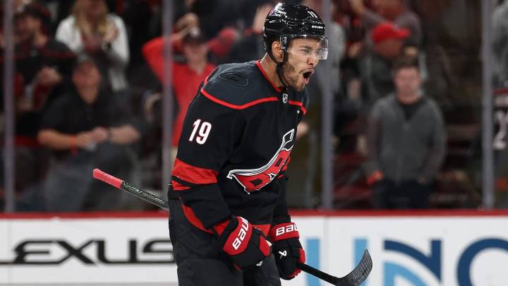 Miller, Ehlers playing big role in Hurricanes’ fast start, Aho says
