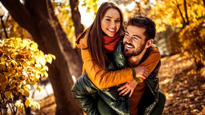 'Fallen leaves do so put me in mind of Keats': How to get a shag out of autumn