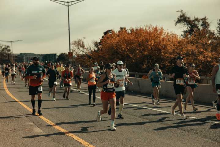 50th Marine Corps Marathon takes over DC, Arlington streets