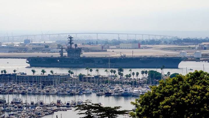 Navy loses 2 aircraft from USS Nimitz aircraft carrier within 30 minutes