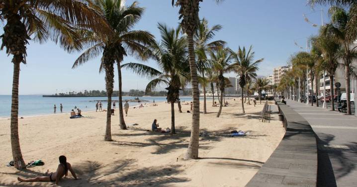 British holidaymaker dies, another critical after hotel fall in Lanzarote