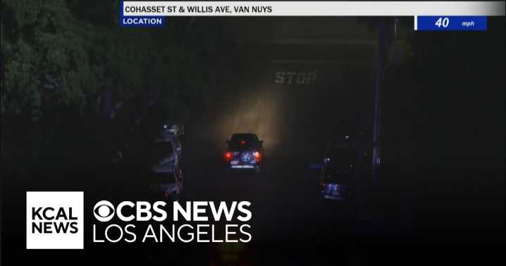 Los Angeles pursuit suspect arrested after crashing into parked car in Van Nuys