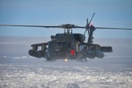 Un fallecido y tres sobrevivientes: Hallaron el helicótero chileno extraviado ayer en el Campo de Hielo Sur