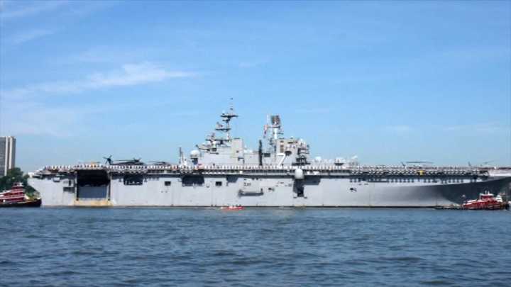 US warship docks in Trinidad and Tobago, putting more pressure on Venezuela