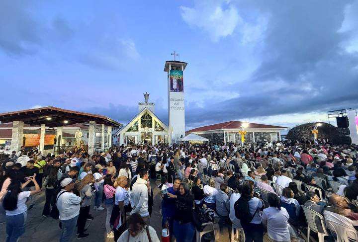 Júbilo desbordado en Trujillo por la canonización de San José Gregorio Hernández y Santa Carmen Rendiles