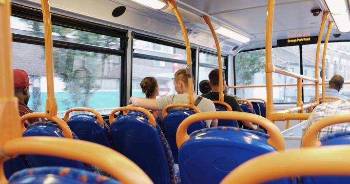 £33k upgrade for bus stops on this road in Bulkington