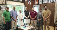 Bihar: After 'fruitful talks', Tejashwi allays fears of rift