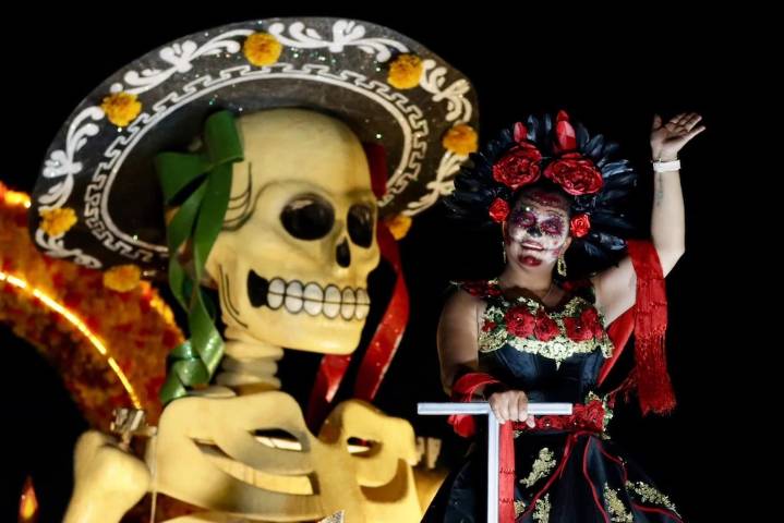 NezaMictlán 2025: Tradición y Cultura en Día de Muertos