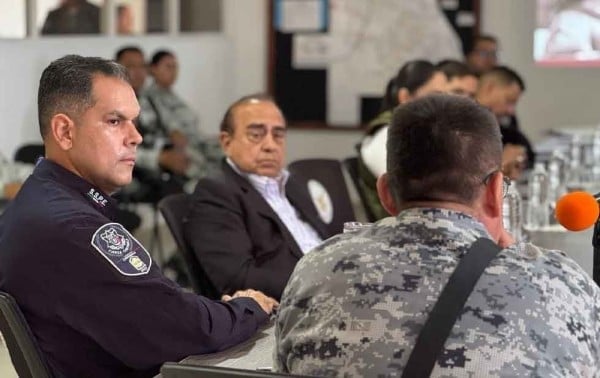 Impiden poner subcentros Centinela en GYC y NCG