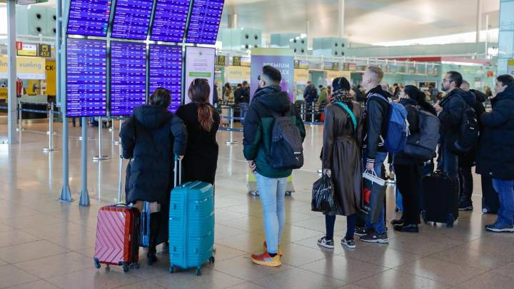 Lucena avisa que Aena hará “lo que sea necesario” para preservar el modelo de gestión de los aeropuertos