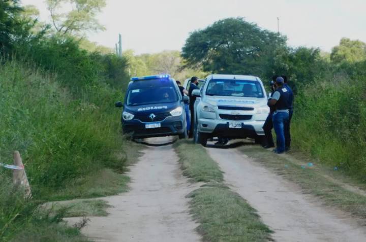 Muerto hace varios días: investigan el hallazgo de un peón en la zona rural
