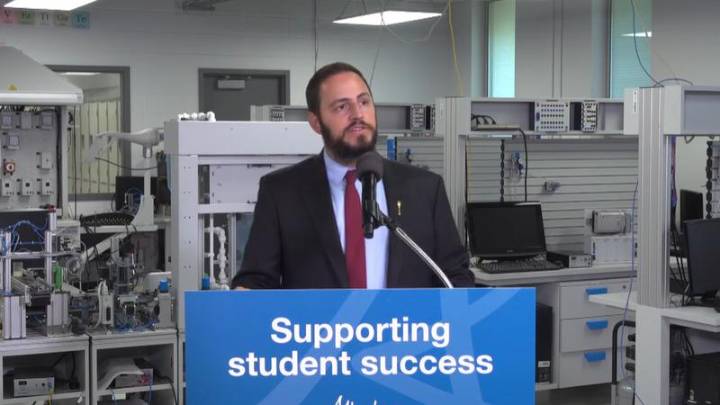 More supports for families during potential teachers’ strike, free programming in southern Alberta