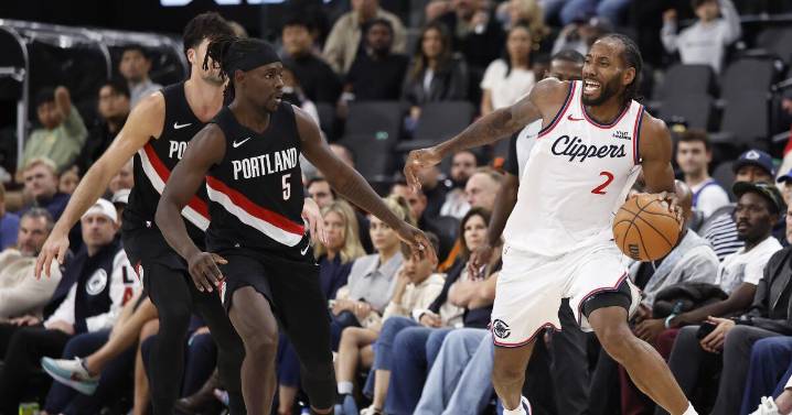 Kawhi Leonard finishes with 30 points in Clippers' victory over Trail Blazers
