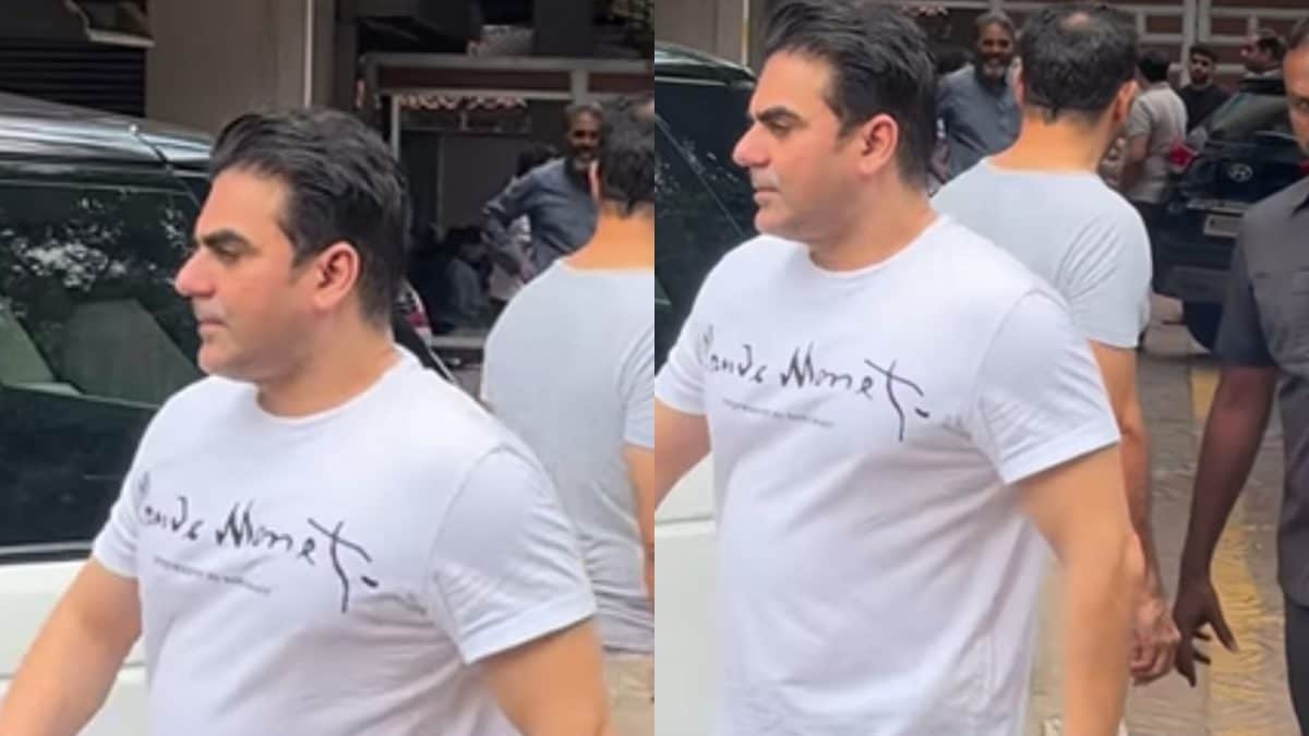 Watch: Arbaaz Khan Offers Friday Prayers At Jama Masjid After Daughter’s Arrival
