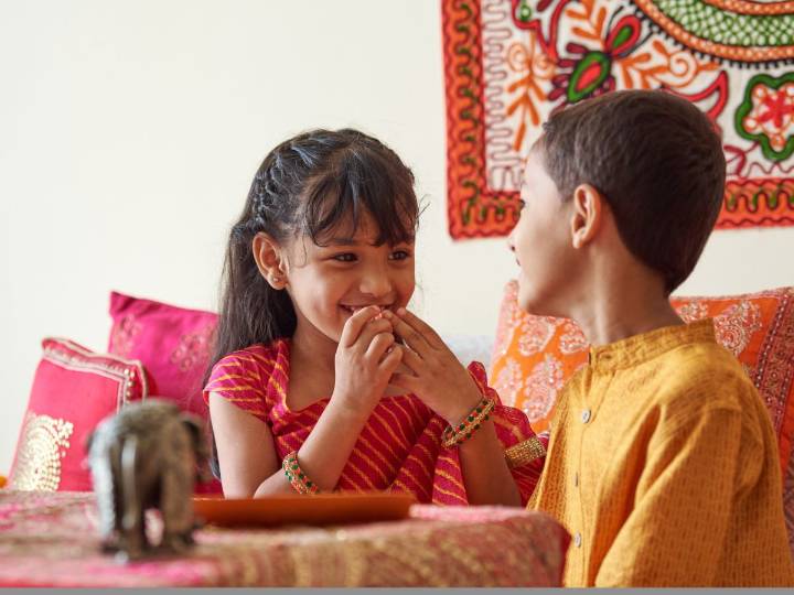 Bhai Dooj 2025 Date, Time, and Muhurat: Check If It Falls on October 23 or 24