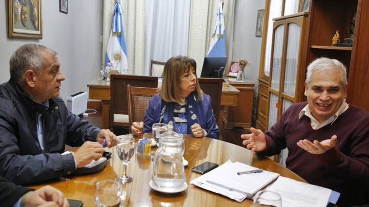 Un nuevo ataque a los docentes tucumanos: el decreto 3128 y la ofensiva del Ministerio de Educación