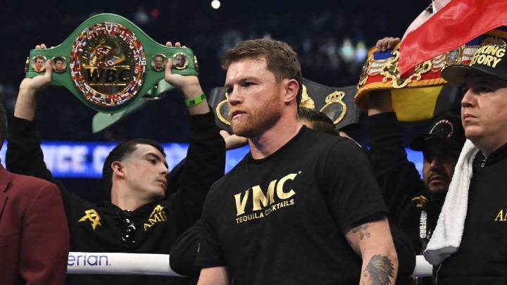 Famoso entrenador dice que Canelo lució agotado ante Crawford