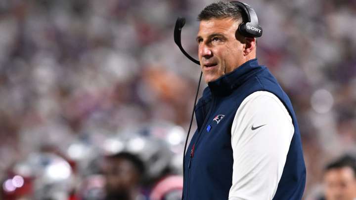 Why Patriots Star Loves Playing For ‘Amazing’ Mike Vrabel