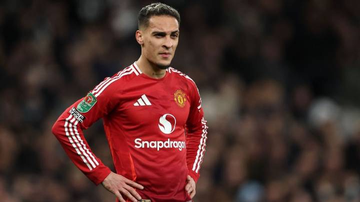 Antony: Rudeness, lack of respect from Man United during exit