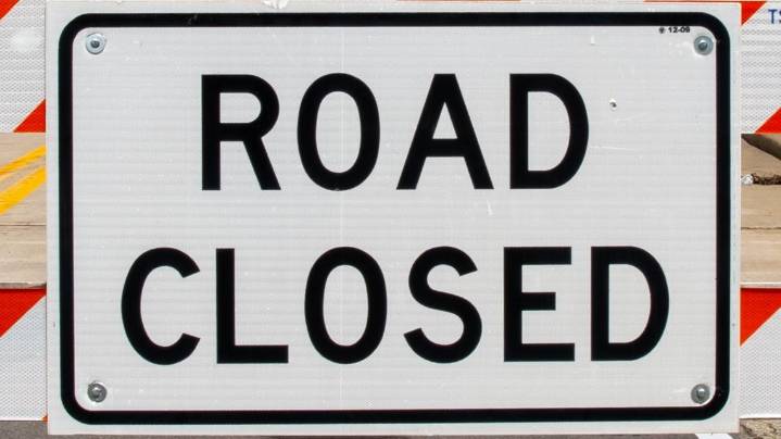 Gas line break closes part of Mayfield Road near South Euclid McDonald's