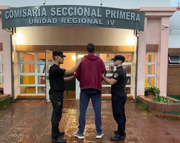 Un chofer fue golpeado y retenido por su jefe y un compañero en un depósito de Puerto Rico