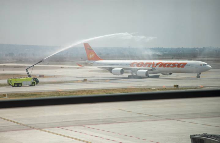 El Gobierno asegura que EEUU no permitirá nuevos vuelos desde México "hasta nuevo aviso"