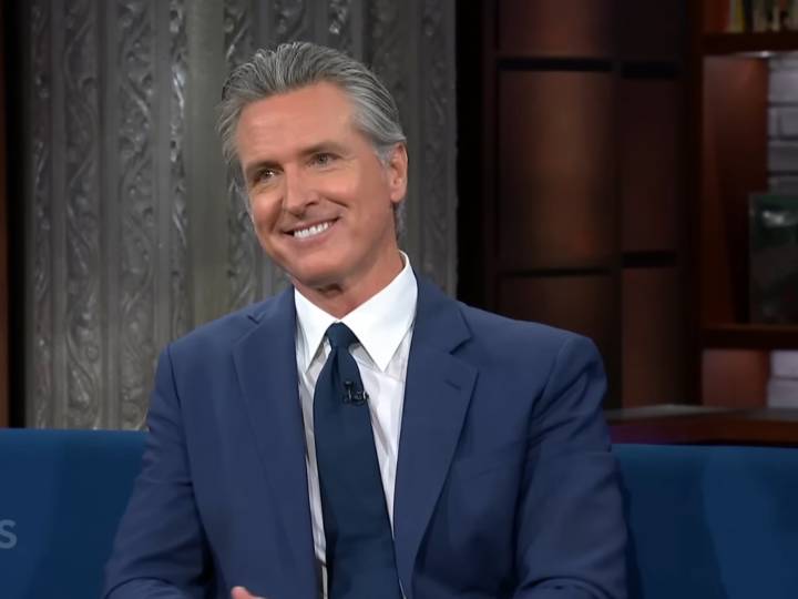 Gavin Newsom se burla de Donald Trump por su peso y recrudece su estilo combativo contra JD Vance