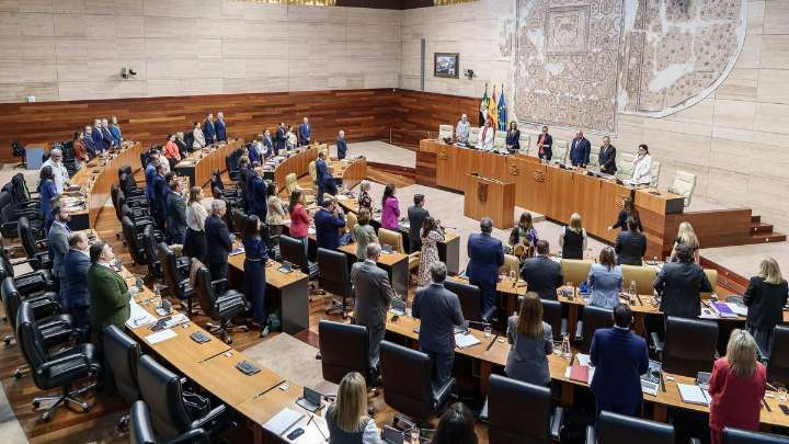 La nueva Asamblea de Extremadura deberá constituirse antes del 20 de enero