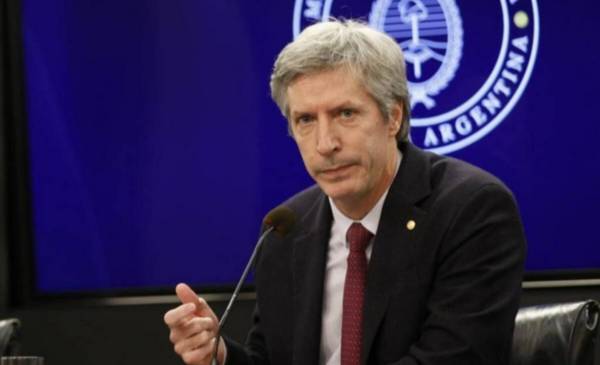 Firma del “swap”: el Gobierno logró el “respaldo esperado”