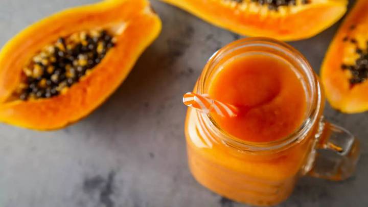 Top Harvard doctor suggests consuming Papaya Smoothie and the right way to make it