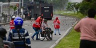 Universidad Nacional rechaza disturbios en su sede de Bogotá y denuncia afectaciones por enfrentamientos y gases