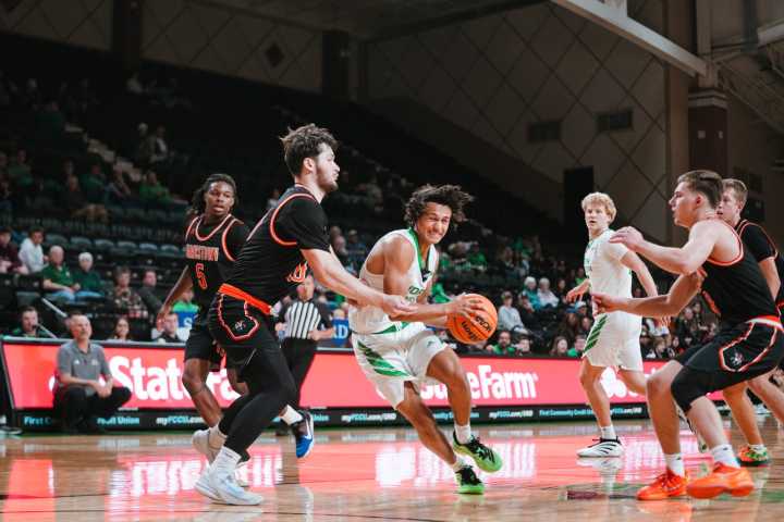 5 takeaways from UND's season-opening exhibition win over Jamestown