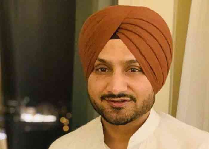 ‘Maybe he was under the influence…’: Harbhajan on Lalit Modi releasing IPL slapgate video