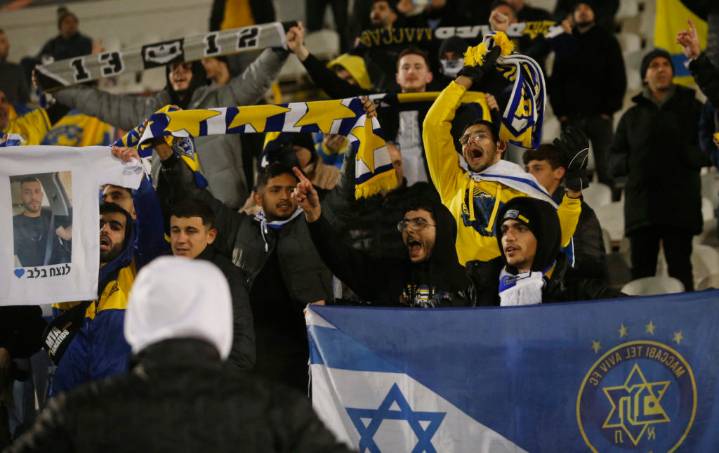 UK police pressured to reverse ban on Israeli soccer fans at Birmingham match