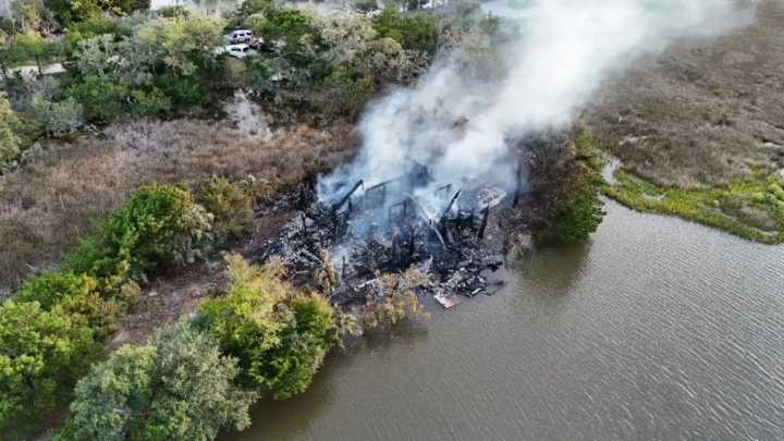 3 injured after home associated with South Carolina judge catches fire