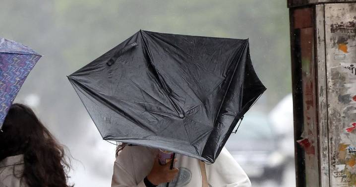 Met Office Storm Amy weather maps show when Greater Manchester will be hit by 52mph winds