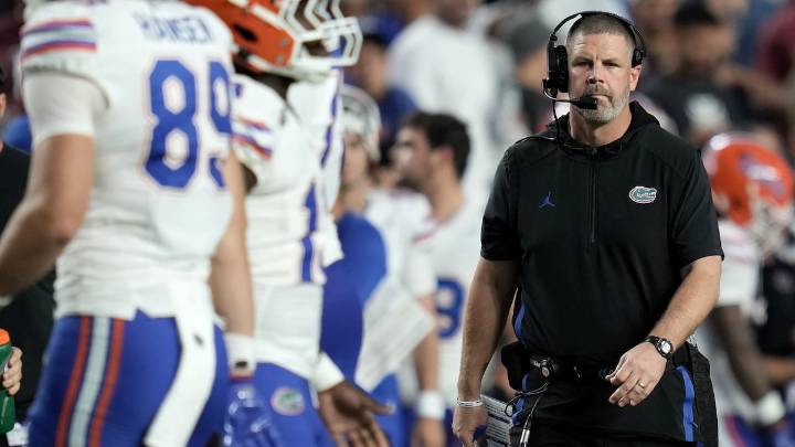 As Penn State, others oust coaches, Gators’ Billy Napier back to work