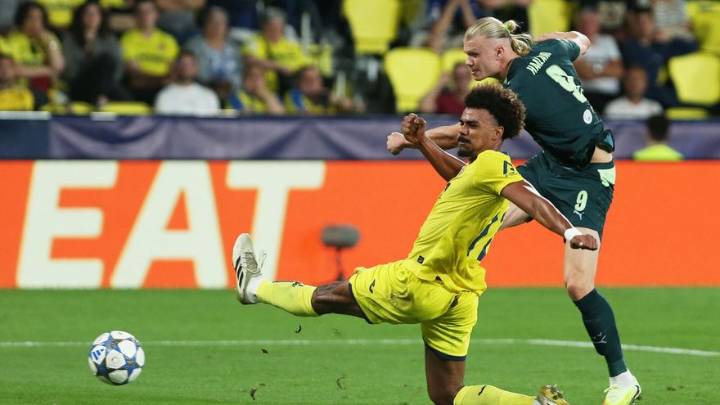 El Manchester City impone su pegada ante la tibieza del Villarreal