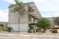 Estudiantes de la UPEL gastan hasta seis pasajes diarios para ir a clases