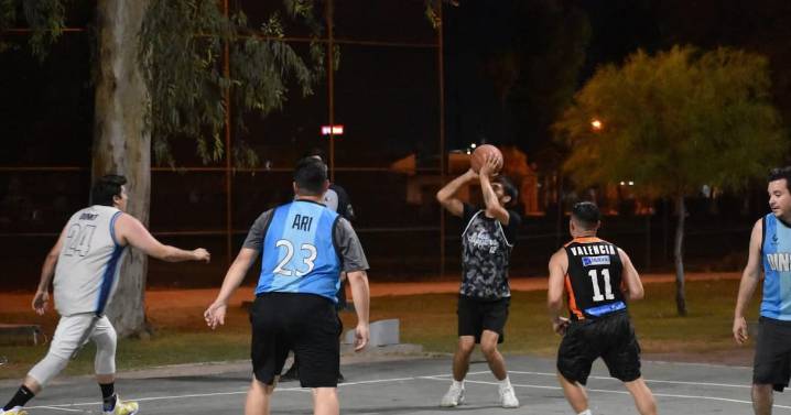 Toros siguen dominando en la UABC