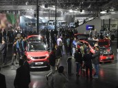 Auto industry gears up for record festive deliveries as GST 2.0, festive spirit fuel demand Photo Source: ANI [ FULL VIEW ]