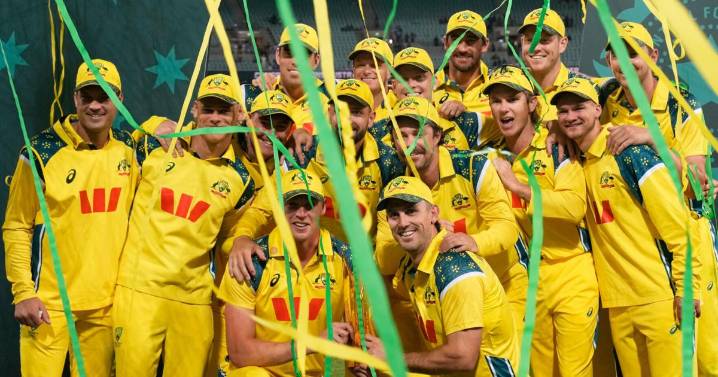 Australia wins the toss and sends India in to bat in Twenty20 series opener at Canberra