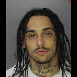 Man wanted on aggravated assault and weapons charges in Harrisburg
