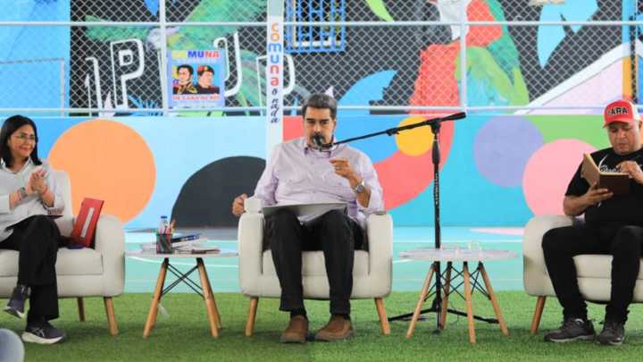 Jefe de Estado solicitó al TSJ quitar la nacionalidad a quienes pidan agredir a Venezuela