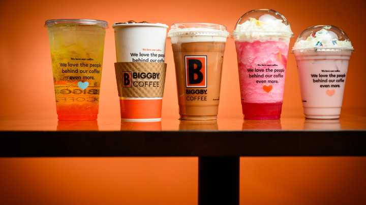 Midwest coffee shop franchise opens new location in Fayetteville